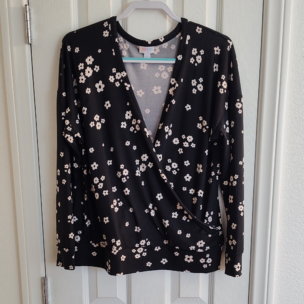 LuLaRoe Rebecca Black and White Floral Cross Front Long Sleeve Top Size Large